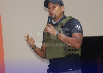 Alcalde Larry Vite entrega nueva casa comunal en la Cdla. El Bosque II