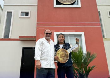 Lucía Yépez recibió su nueva casa en Guayaquil