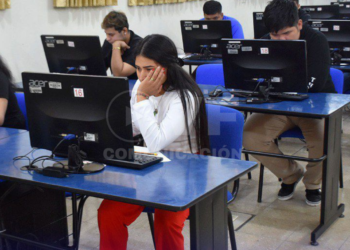 4.116 aspirantes rindieron prueba para ingresar a la UTMACH