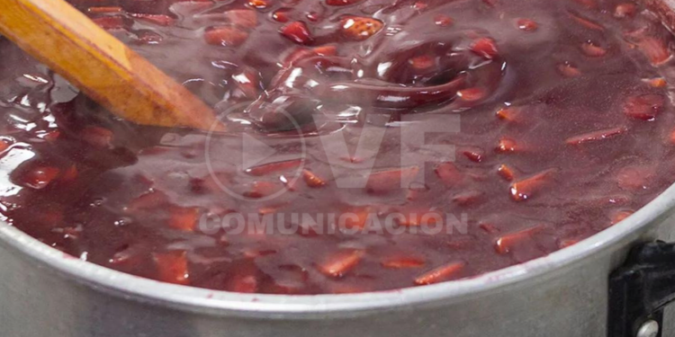 Fuego destruye hectáreas de mortiño y pone en riesgo la colada morada