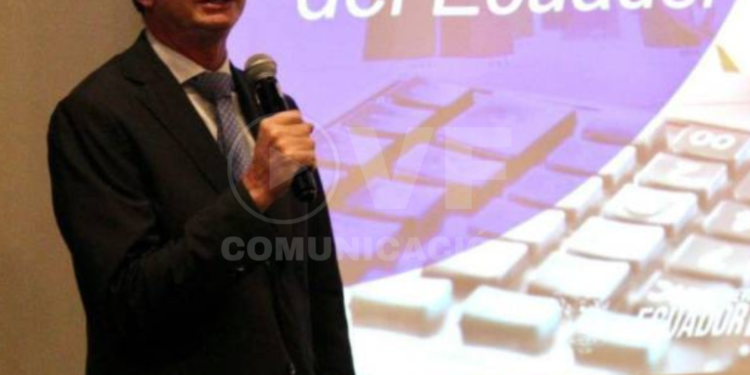 Ministro de Finanzas, viaja a China para buscar inversiones en energía y seguridad