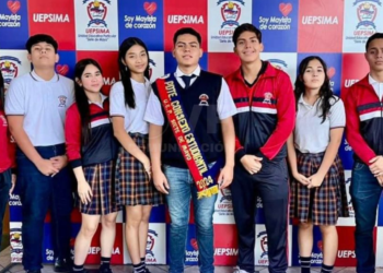 FERIA DE EMPRENDIMIENTO COLEGIAL SE INAUGURA ESTE LUNES 30 DE SEPTIEMBRE A LAS 9 AM EN LA U.E. SIETE DE MAYO