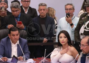 Fiscalización no califica el juicio político en contra Fiscal