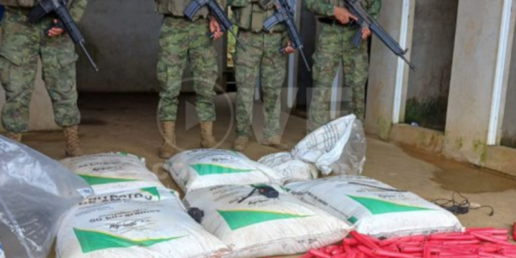 Militares decomisaron explosivos en Camilo Ponce Enríquez