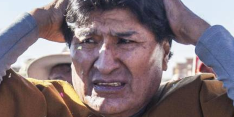 Orden de aprehensión contra Evo Morales para que declare por presunto abuso a una menor