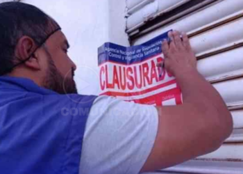 CLAUSURA CHIFA EN CUENCA POR PRESENCIA DE PLAGAS Y FALTA DE HIGIENE