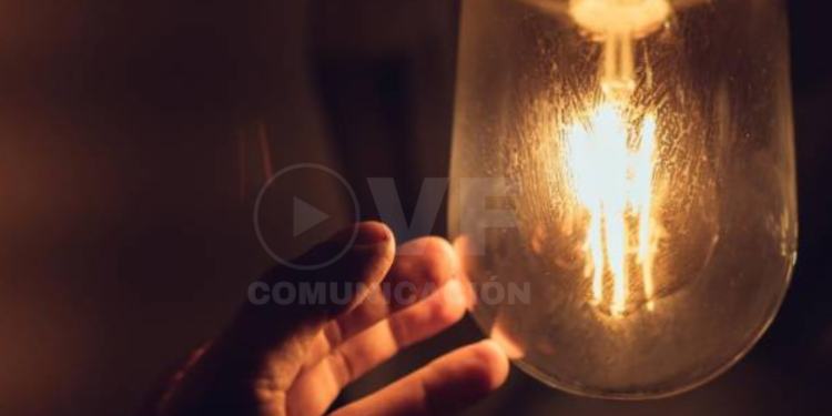 Gobierno Nacional anuncia reducción en las horas de suspensión del servicio eléctrico