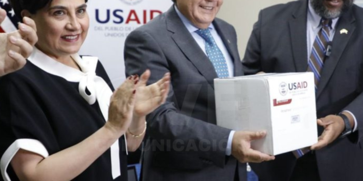 USAID donó equipos sismológicos al Instituto Geofísico de la Escuela Politécnica Nacional