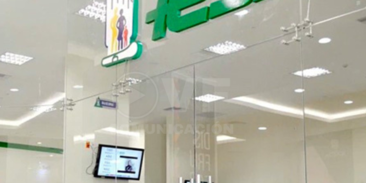 Gobierno Nacional transfiere USD 52 millones al IESS para mejorar atención en salud