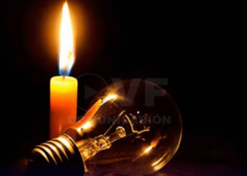 Gobierno amplia horarios de apagones en Ecuador