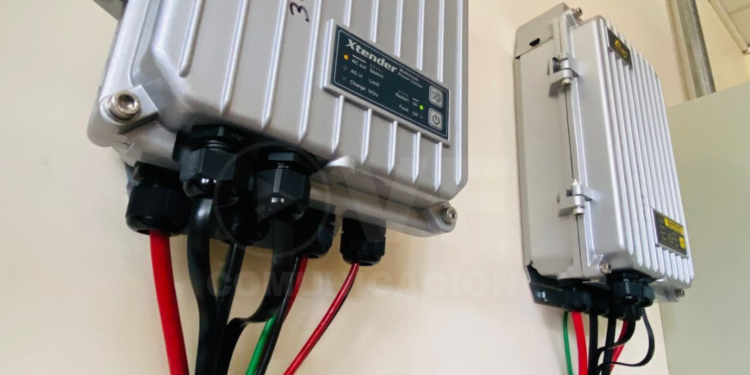 ESPOCH IMPULSA LA SOSTENIBILIDAD E INNOVACIÓN AL IMPLEMENTAR SISTEMAS DE ENERGÍA SOLAR EN LABORATORIOS ACADÉMICOS