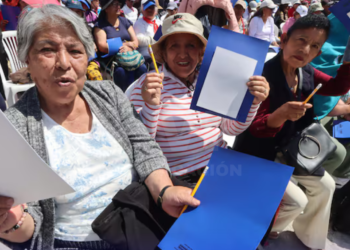 Récord Guinness dibujando la imagen de Quito para el mundo