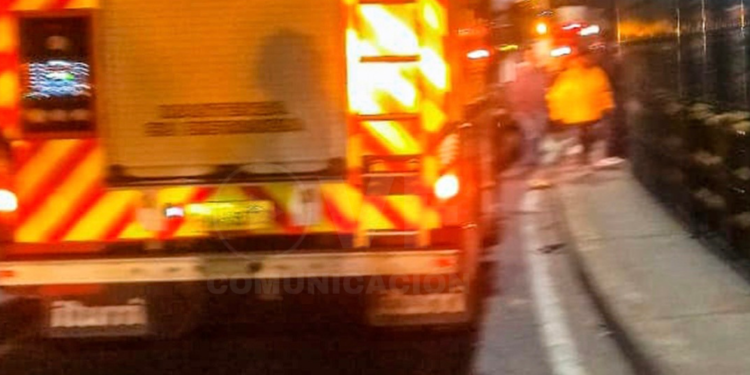 Persona falleció al caer un vehículo a la quebrada de Gualo