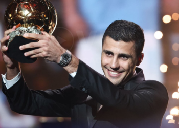 Rodri Hernández conquista el Balón de Oro al mejor jugador del mundo