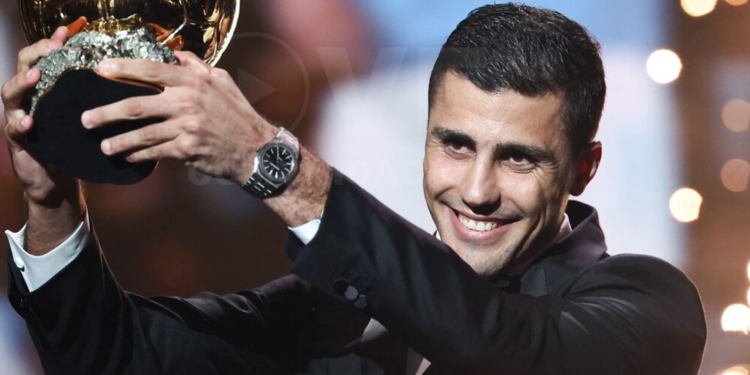 Rodri Hernández conquista el Balón de Oro al mejor jugador del mundo