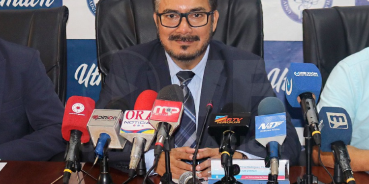 UTMACH y GAD de Arenillas firmaron comodato para funcionamiento de campus