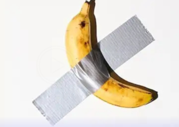 Subastan por 6,2 millones de dólares una banana pegada con cinta a la pared