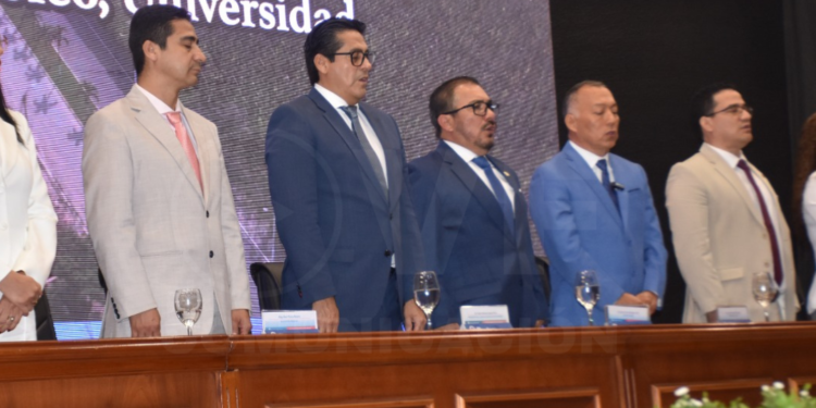 UTMACH rindió tributo a mártires de noviembre de 1968