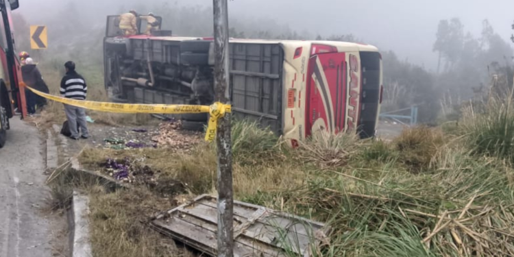 Siniestro de tránsito en la vía a Loja