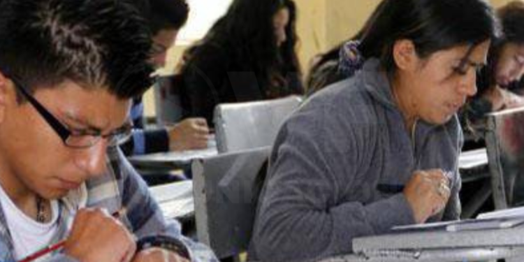 Senescyt abre el Registro Nacional 2025 para ingresar a universidades e institutos públicos del Ecuador