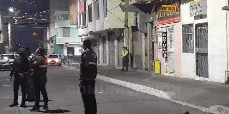 Adolescente fue asesinado en balacera registrada en centro de Ambato