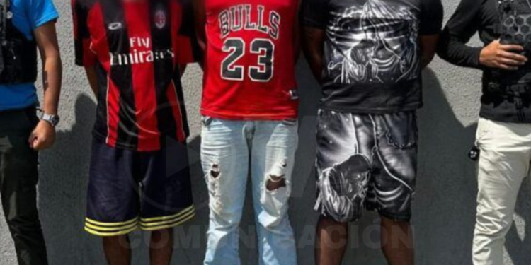 Tres extorsionadores capturados en Guayaquil