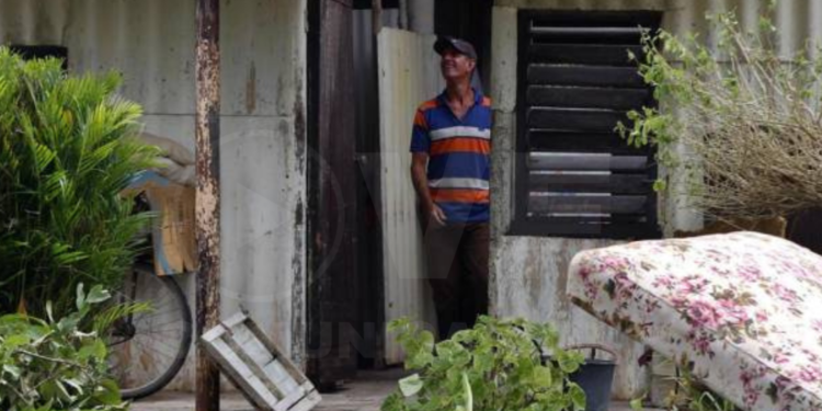 Medio millón de habitantes sin agua tras el paso del huracán Rafael en Cuba