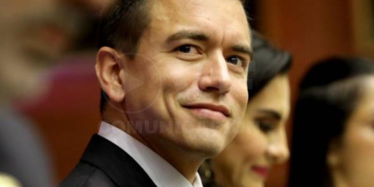 Presidente presenta una querella por calumnia contra Mónica Palacios