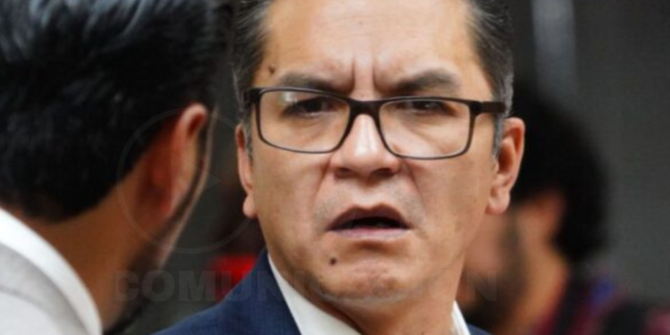 Terán presenta como prueba el testimonio de Ronny Aleaga