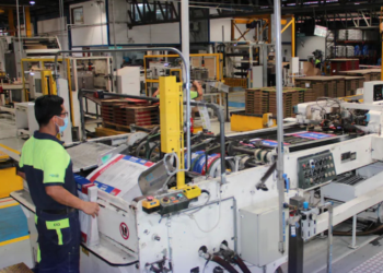 El sector industrial de Ecuador tendrá un apagón por 15 días