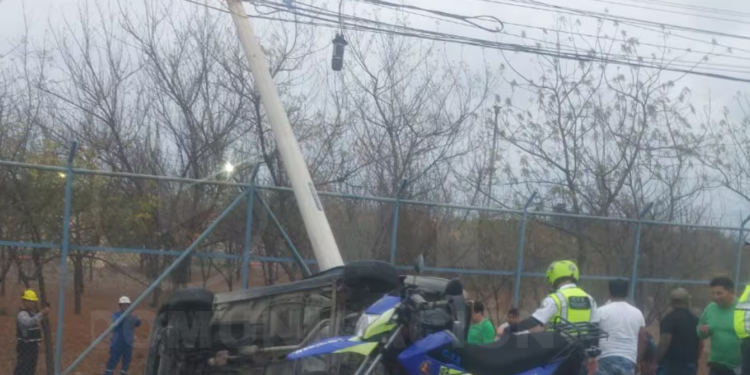 Dos personas fallecieron en Santa Elena en accidentes de tránsito