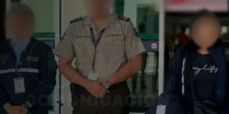 Detienen en aeropuerto de Quito a colombiana buscada por Interpol