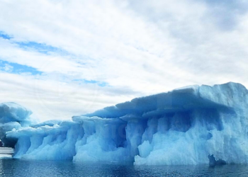 Un fragmento del tamaño de París se desprende del mayor iceberg del mundo