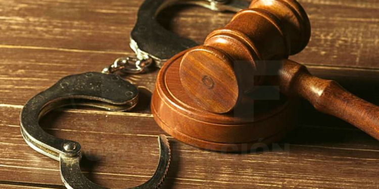 Un hombre fue sentenciado por abuso sexual a su hijo, en Quito