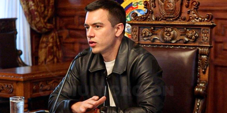 Daniel Noboa dispone aranceles del 27% a productos importados de México