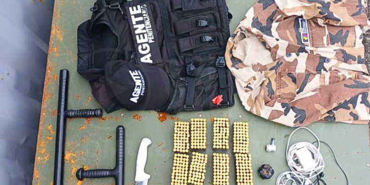 Gran decomiso en la Penitenciaría del Litoral: Fusil, droga y municiones