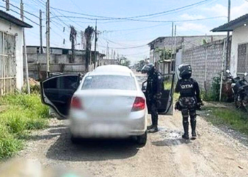 Un delincuente fue abatido tras disparar a una patrulla policial en Durán
