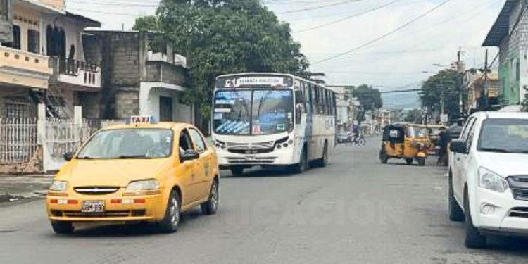 Enfermera fue asesinada durante el asalto de un bus en el suburbio de Guayaquil