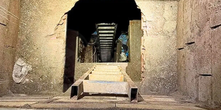 La Guardia Civil española descubre un túnel secreto entre Ceuta y Marruecos usado para introducir droga en España