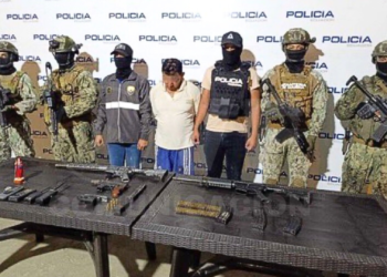 Allanan vivienda en Puerto Bolívar y detienen a un presunto miembro de un GDO