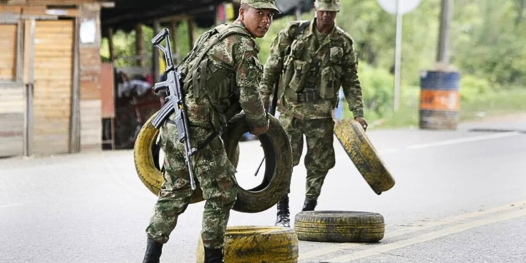 Mueren integrantes del Clan del Golfo en un bombardeo en el noroeste de Colombia