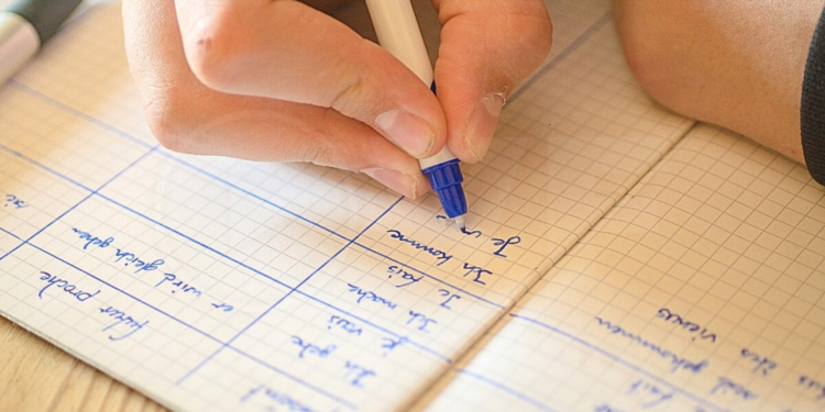 Daniel Noboa ofreció 100 mil becas para estudiar inglés