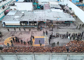 Operativo de control revela arsenal en cárcel de Machala