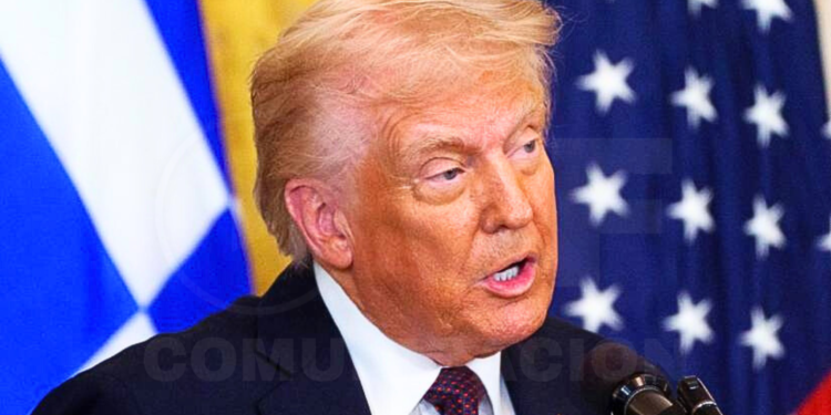 La Casa Blanca confirma que Donald Trump se reunirá con el presidente Daniel Noboa