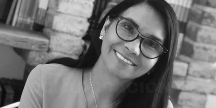 Fallece Ana Buljubasich reconocida presentadora nacional