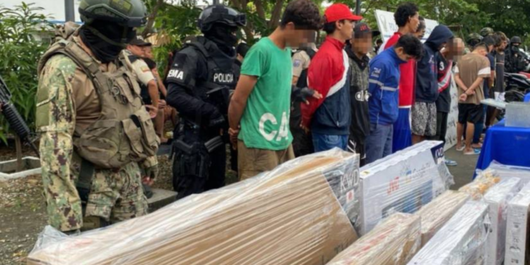 Guayaquil: Cae operativo contra Mafia 18 y Los Lagartos; 41 detenidos