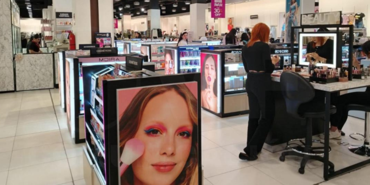 Ecuador:Belleza ante todo, segundo en consumo mundial de maquillaje