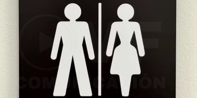 Reino Unido prohíbe a funcionarios trans usar baños del sexo opuesto