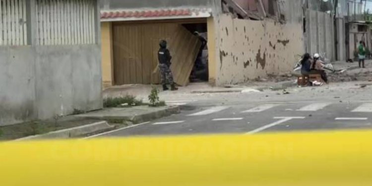 Secuestro de mujer y destrucción de casas en Machala