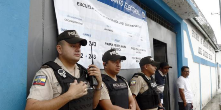 Más de 56.000 policías para seguridad en segunda vuelta electoral